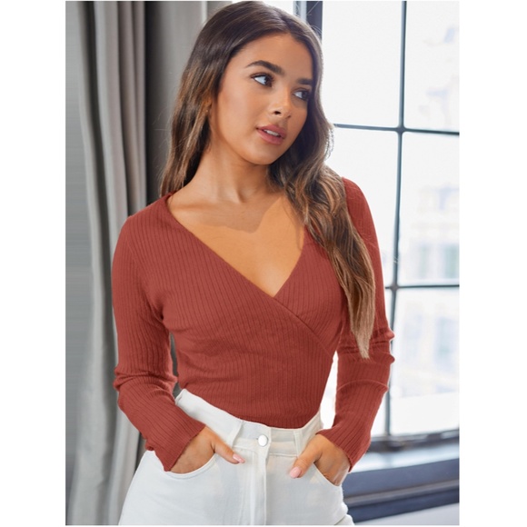 Soft Knit Redwood V-Neck Sweater Top - Picture 5 of 6